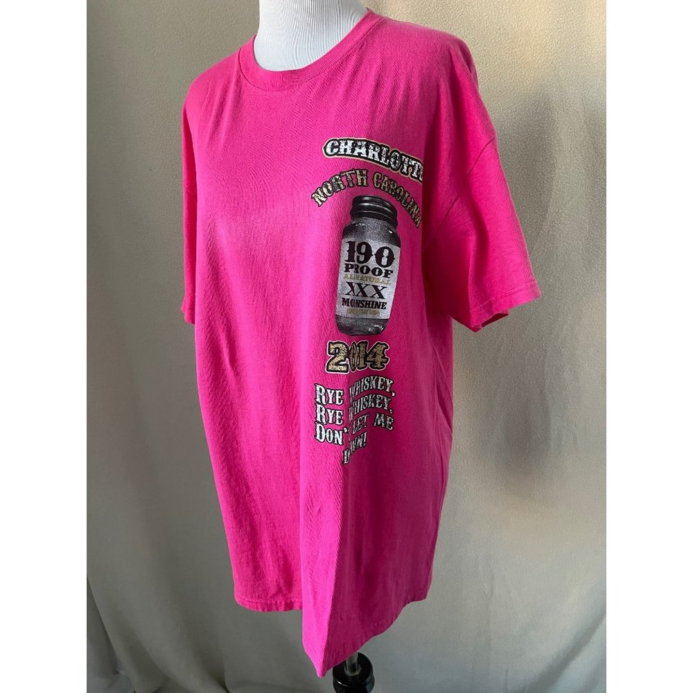 Pink Graphic Tee 2014 Charlotte North Carolina - Picture 2 of 12